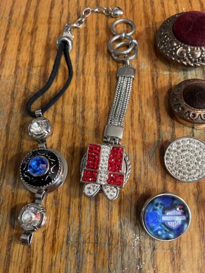 vintage button covers - Thumbnail 2