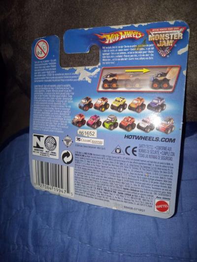 Monster Trucks - Thumbnail 3