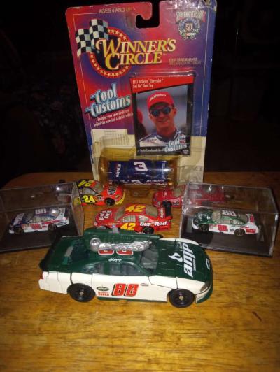 Nascar lot - Thumbnail 2