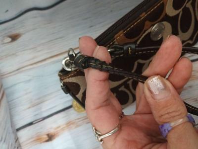 Coach Vintage sateen and leather wristlet - Thumbnail 4