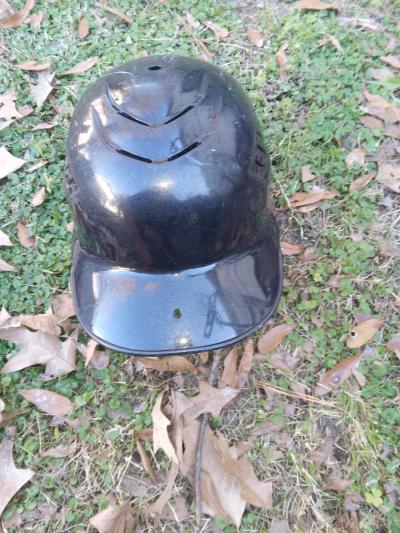 baseball helmet - Thumbnail 2