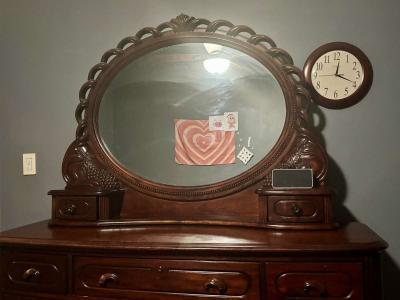 Vintage Dresser with Mirror - Thumbnail 2
