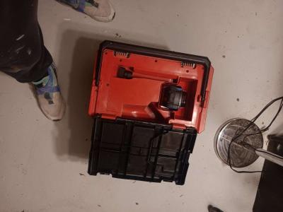 Milwaukee vacuum - Thumbnail 3