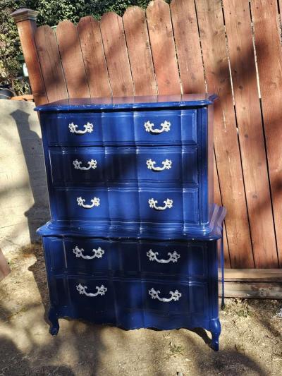 Vintage Elegant blue dresser with silver ornate handles - Thumbnail 2