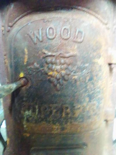 wood stove - Thumbnail 6