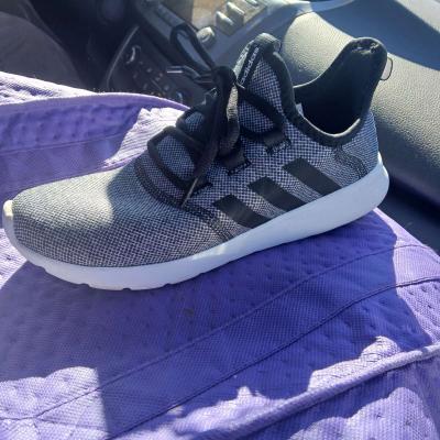 Adidas shoes - Thumbnail 3