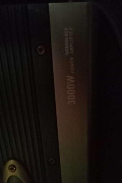 2 12inch Pioneer Speakers In Box - Thumbnail 4