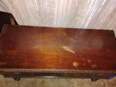 Cedar hope chest - Thumbnail 2