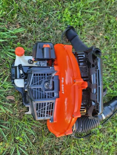 Echo Pb580T Backpack Blower Like New Working Very Good - Thumbnail 5