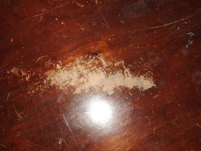 Cedar hope chest - Thumbnail 3