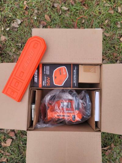 Chaisaw Echo DCS2500T New in Box Working very Well - Thumbnail 4