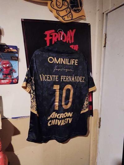 Vicente Fernndez Chivas jerseys - Thumbnail 5
