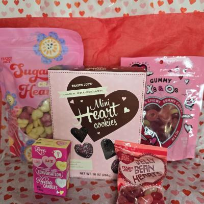 Trader Joes Valentines Day Snack Pack - Thumbnail 2