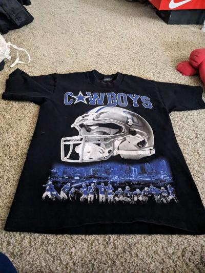 Dallas Cowboys clothing bundle - Thumbnail 3