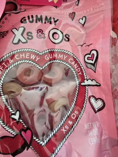 Trader Joes Valentines Day Gift Box 15 items - Thumbnail 3