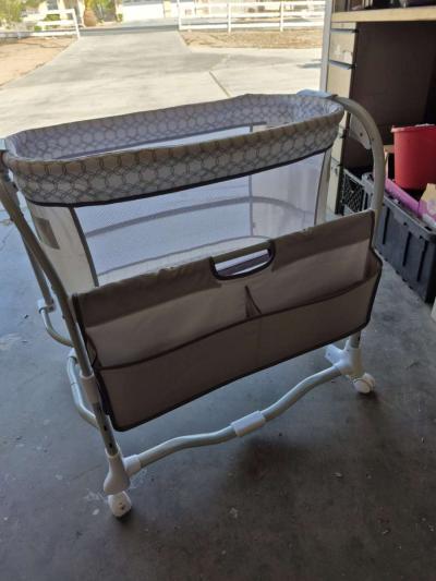 bassinet - Thumbnail 3