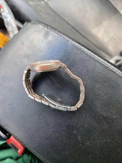 womans watch - Thumbnail 2