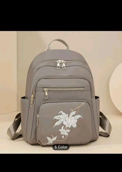 backpacks - Thumbnail 3