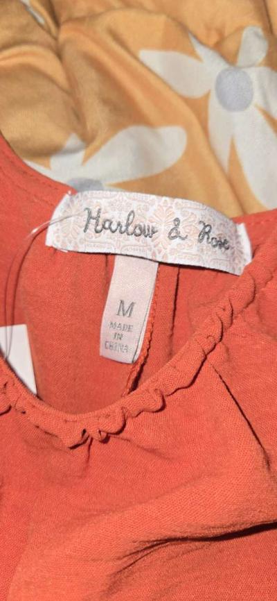 like a dress with pants - Thumbnail 2