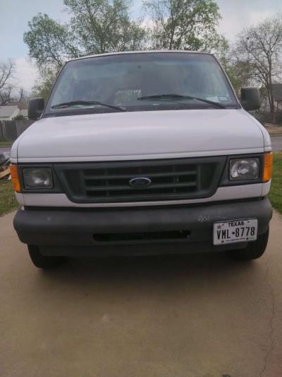 2003 Ford E250 Van - Thumbnail 3