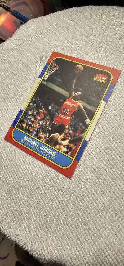 MICHAEL JORDAN  RC 86 Fleer  mint  recently sealed wax - Thumbnail 4