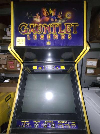 The Gauntlet Legends Arcade Cabinet - Thumbnail 3