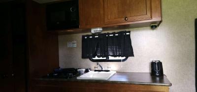 2015 sportsman classic camper 20ft message for more details - Thumbnail 3