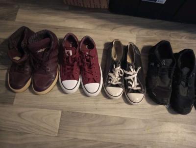 12 pairs of womens shoes sizez 8 to 9 - Thumbnail 4