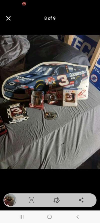 Dale Earnhardt stuff - Thumbnail 1
