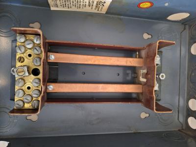 100 Amp bus bar - Thumbnail 4