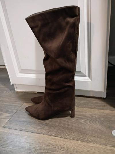 new boots - Thumbnail 2