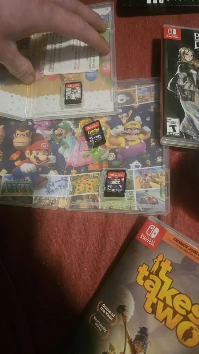 NINTENDO SWITCH 64G OLED BUNDLE - Thumbnail 7