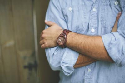 womens and mens wood wrist watch - Thumbnail 2