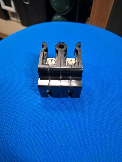 125 Amp lug kit - Thumbnail 3