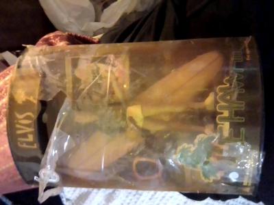 Blue Blue Hawaii Elvis toy still in the pack - Thumbnail 3