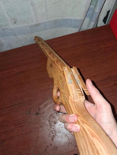 Rubber band shooter - Thumbnail 2