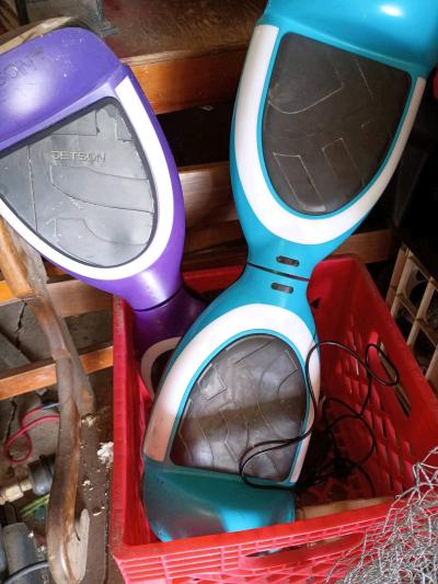 purple working hoverboard with 2 carts - Thumbnail 2