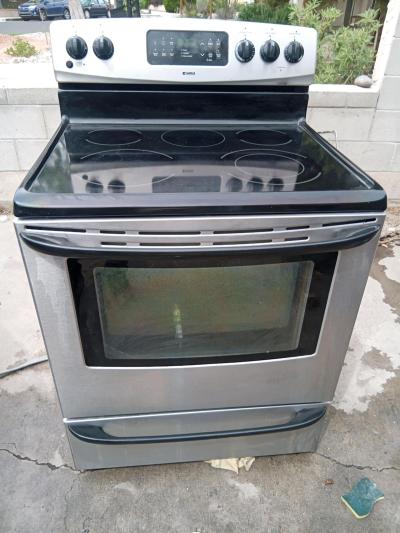 KENMORE ELECTRIC STOVE - Thumbnail 2