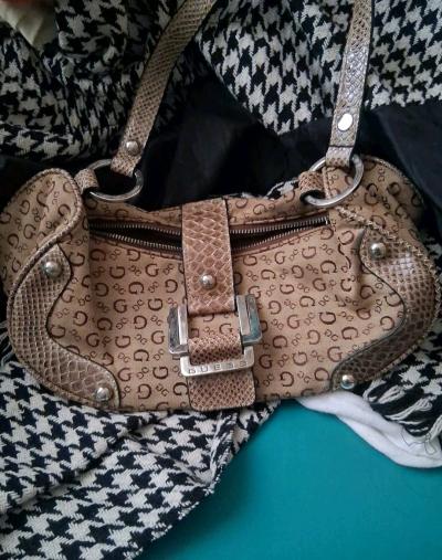 Vintage 2000 Guess Handbag shoulderbag - Thumbnail 6