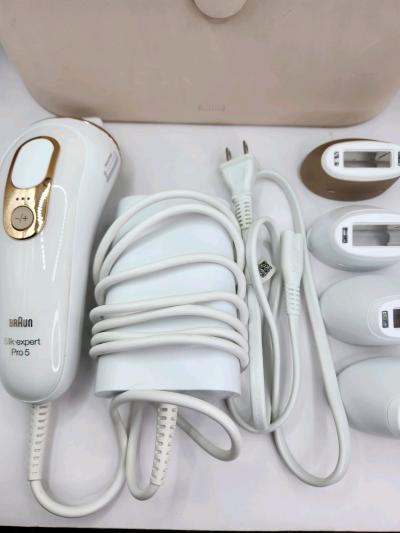 Braun Silkexpert Pro 5 IPL hair removal device at home lazer - Thumbnail 6