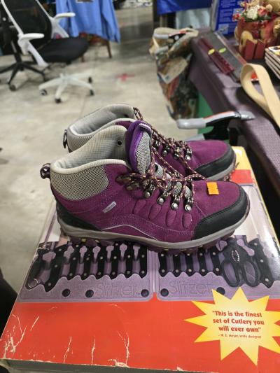 womans purple hiking boots - Thumbnail 5