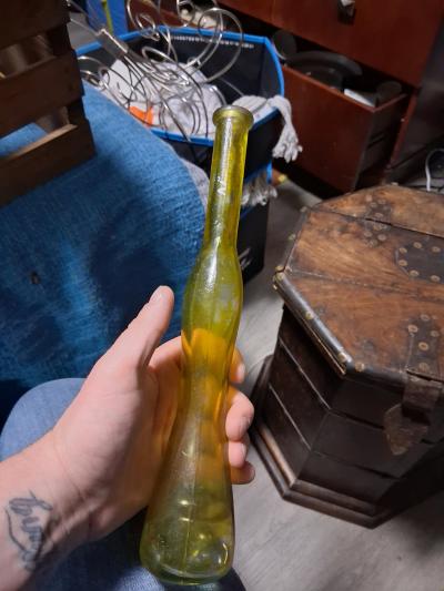 various vintage teapots and accesories - Thumbnail 2