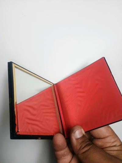 1970s Hippie Girl Fold Over Mirror Compact Faux Leather Boho - Thumbnail 6