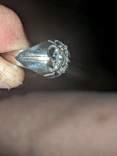 14 k gold diamond cluster ring with over a carat and a half - Thumbnail 6