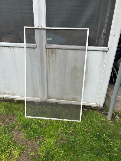 window screen repair and locksmith service - Thumbnail 4