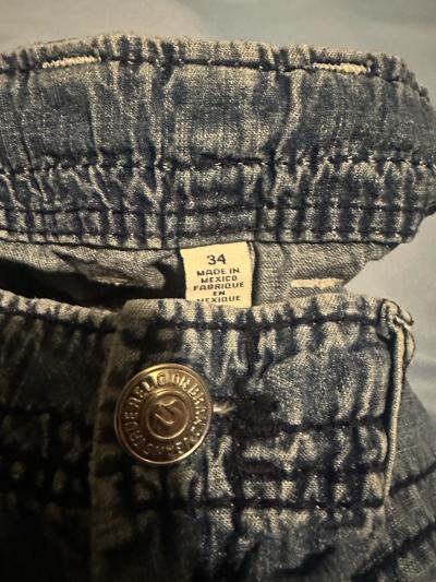 True Religion men cargo shorts size 34 - Thumbnail 2
