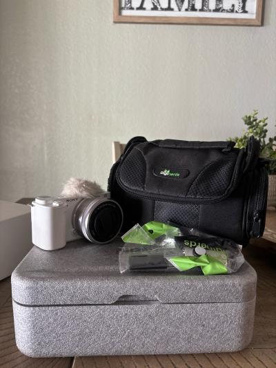 Sony ZVE10 Camera  Zhiyun Crane M2S Gimbal Bundle - Thumbnail 4