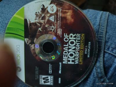 xbox 360 console cords 3 games two controllers 60gbharddrive - Thumbnail 8